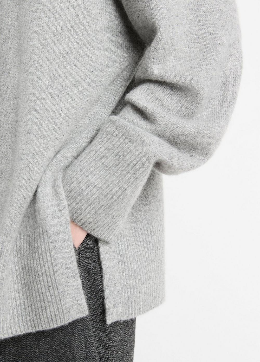 Wool-Cashmere Drop-Shoulder Turtleneck Sweater
